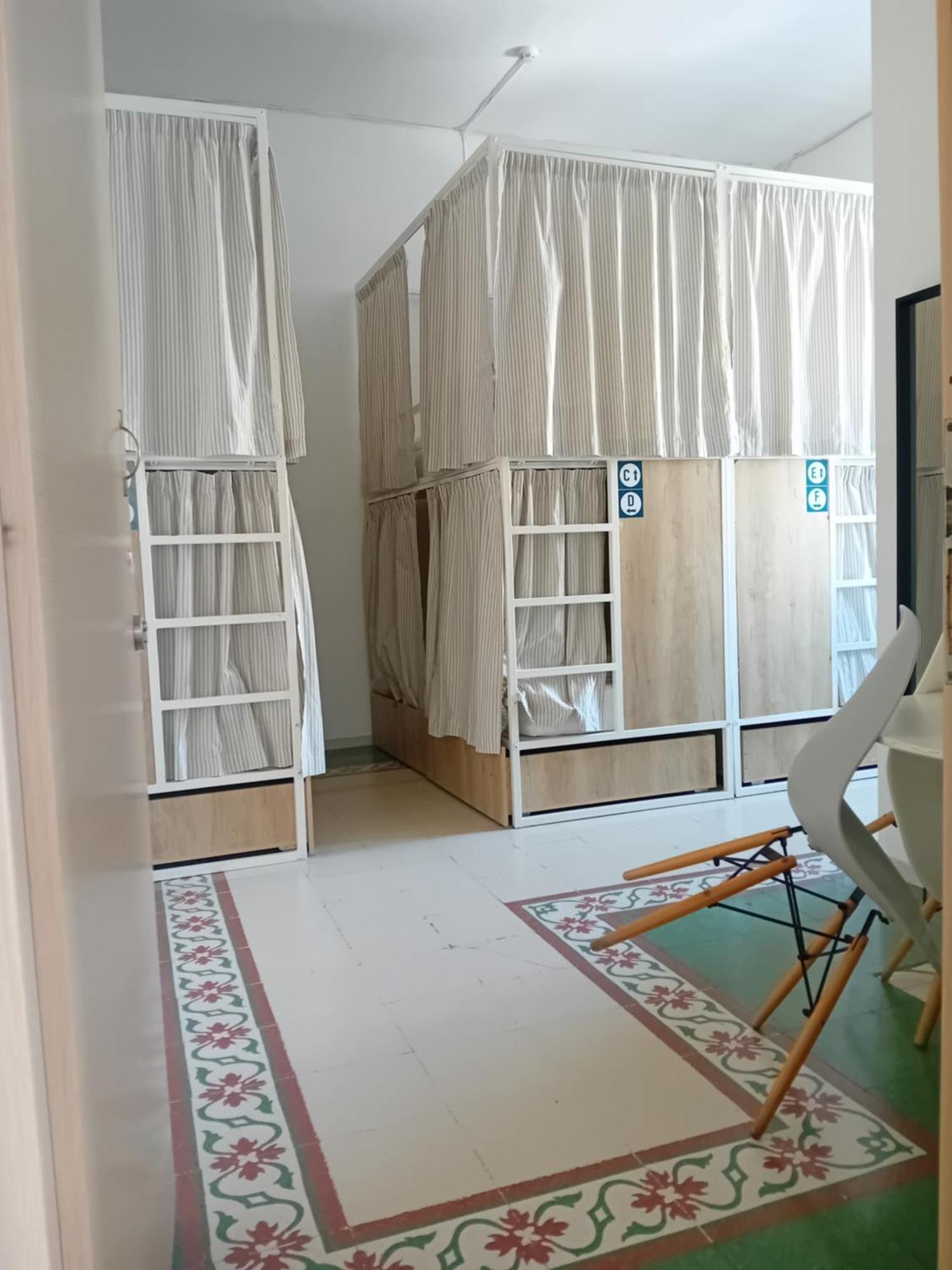 Follow The Sun Boutique Hostel - Pool, Breakfast & Sea Views San Julián Exterior foto